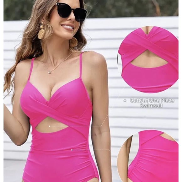 NEW Women’s One Piece Swimsuit with Cut-out, Hot Pink, Size Small - Picture 3 of 4